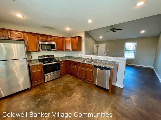 Building Photo - 3 br, 2 bath House - 1730 Tara Drive