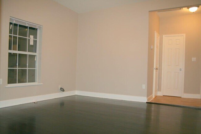 Foto del edificio - 314 W 37th St