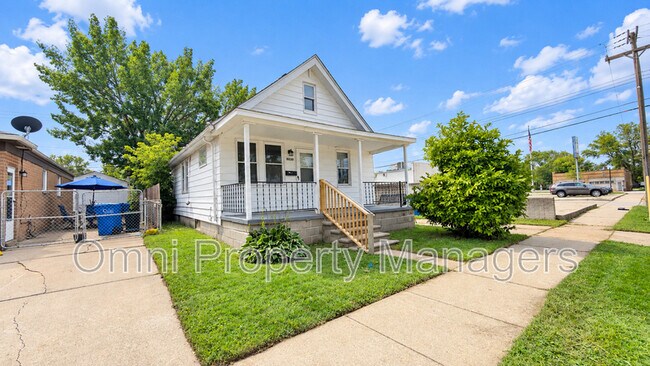 Foto del edificio - 8037 Chalmers Ave