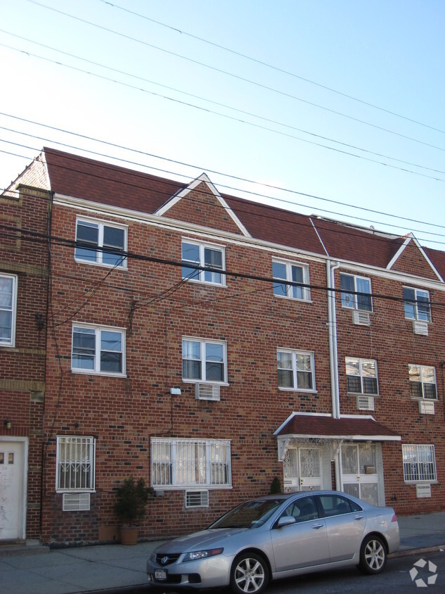 Building Photo - 96-22 Corona Ave