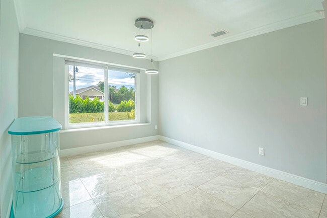 Foto del edificio - 3989 SW Jarmer Rd