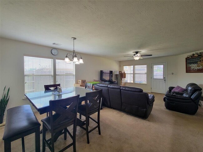 Foto del edificio - 19110 Remington Springs Dr