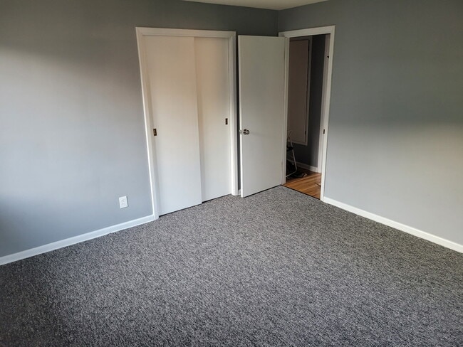 2nd bedroom - 43 Vanderbilt St