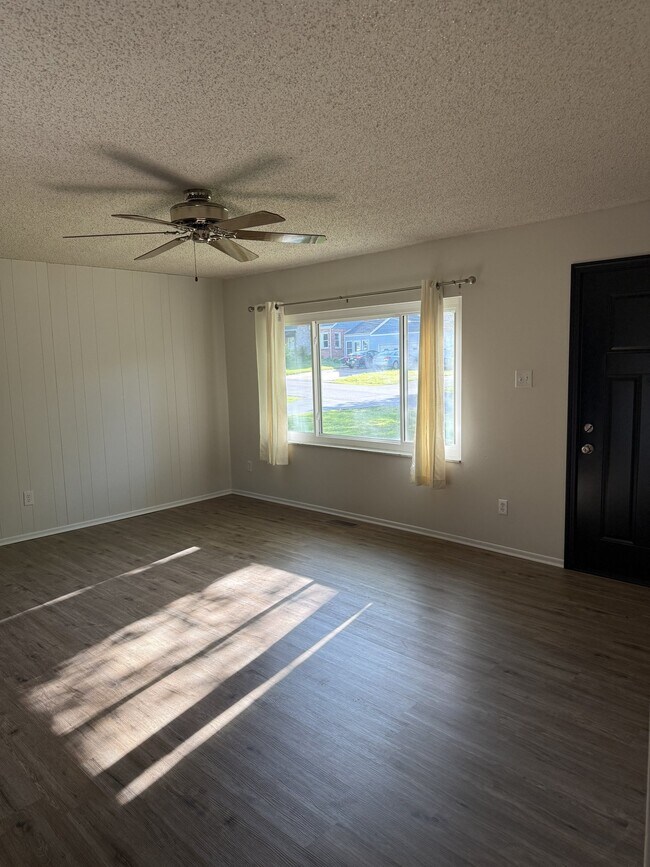 Foto del edificio - 7602 Elton St