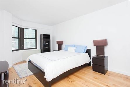 Foto del edificio - 279 E 44th St