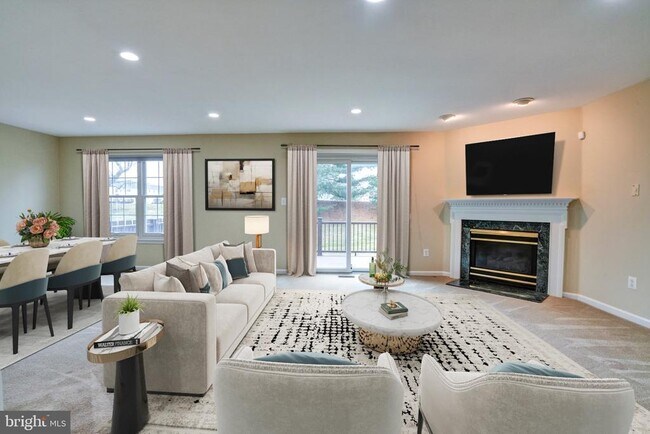 Foto del edificio - 115 Gleneagles Dr