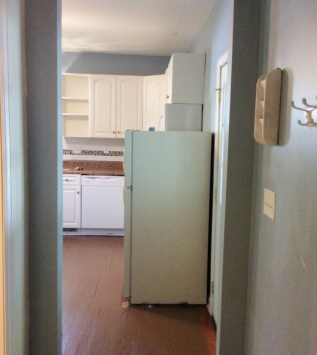 Building Photo - 1 BD, 1 BA Home in Fort Mill on Corner Lot!