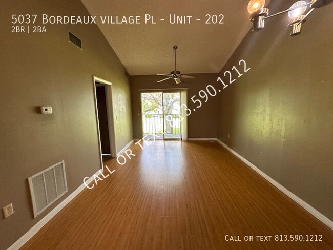 Foto del edificio - 5037 Bordeaux Village Pl