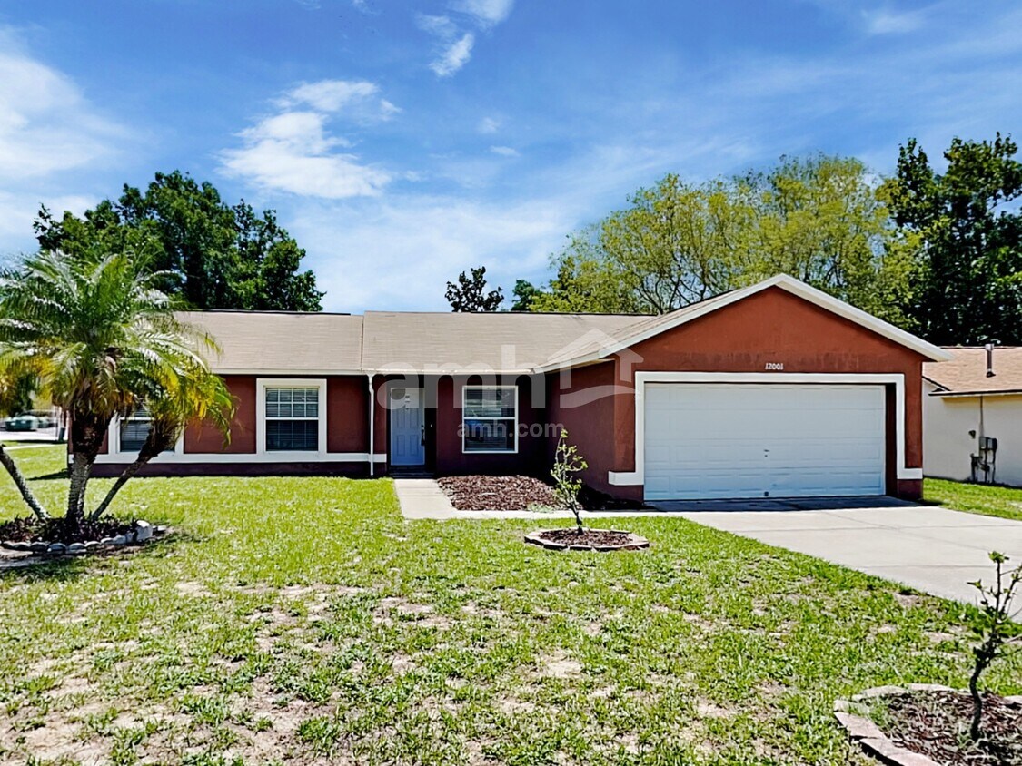 Primary Photo - 12001 Goldenstar Ln
