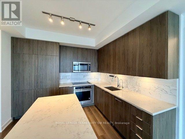 Building Photo - 38 Iannuzzi St