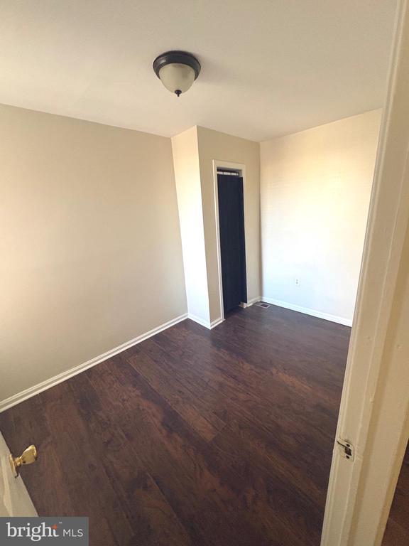 Foto del edificio - 1518 S Marston St