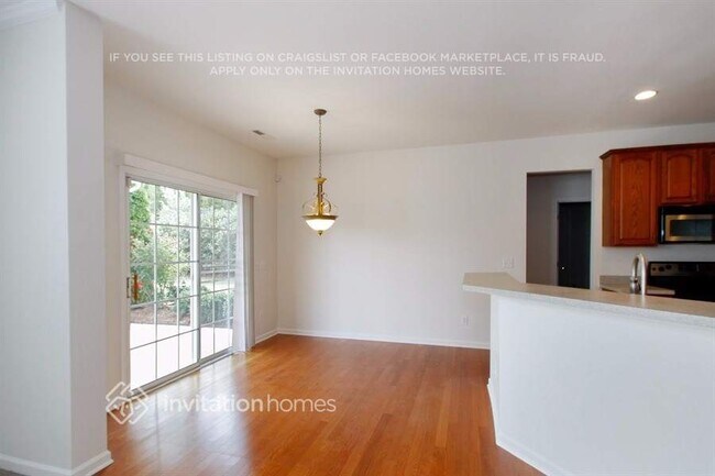 Foto del edificio - 4701 Sandtyn Dr