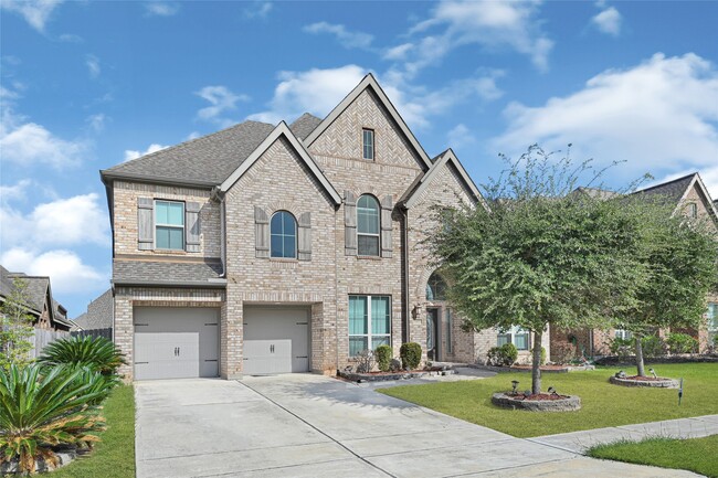 Building Photo - 3430 Golden Cypress Ln