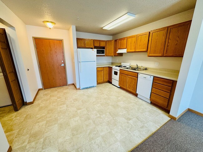 Interior Photo - Bison Ridge