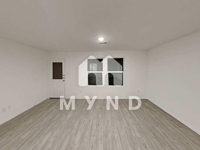 Building Photo - 5926 Seaside Mnr