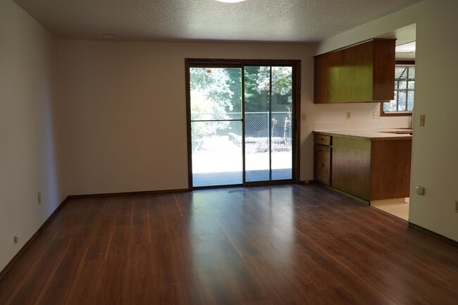 Foto del edificio - 8506 NE 71st St