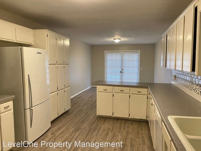 Foto del edificio - 3 br, 2.5 bath House - 7012 Spinnaker Lane