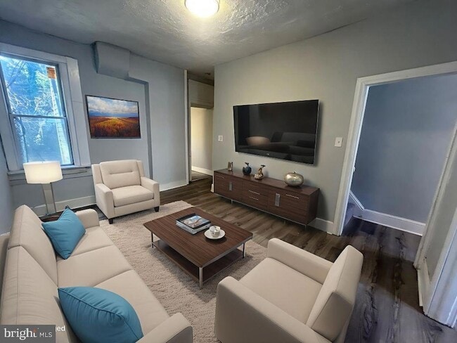 Photo - 5647 Heiskell St Townhome