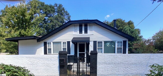 Building Photo - 506 Pinckney St