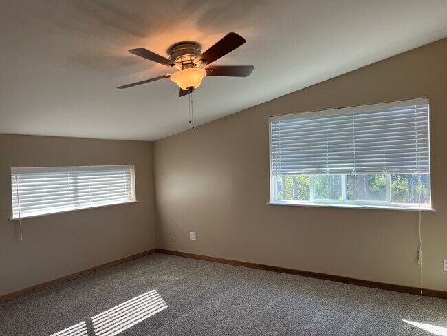 Building Photo - 7912 Crystal Manor Ln NW