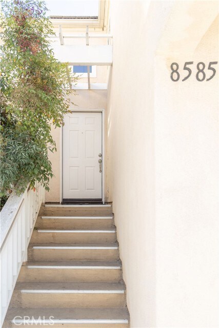 Foto del edificio - 8585 Moody St