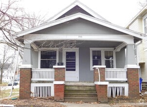 Building Photo - 1841 Grande Ave SE