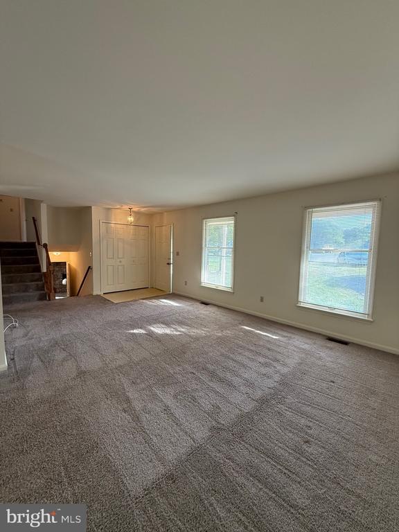 Building Photo - 900 Dewberry Dr