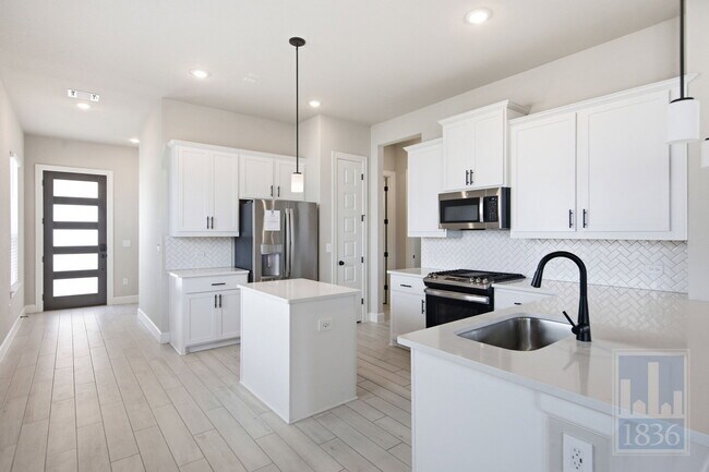 Building Photo - 4910 Warm Wassail Dr