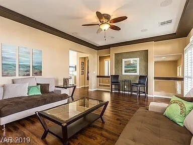 Foto del edificio - 5059 Bonnie Doon Ln