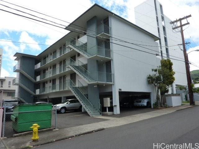 Building Photo - 1714 Anapuni St