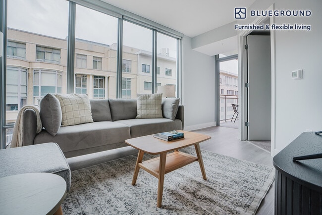 Building Photo - 4850 Rugby Ave