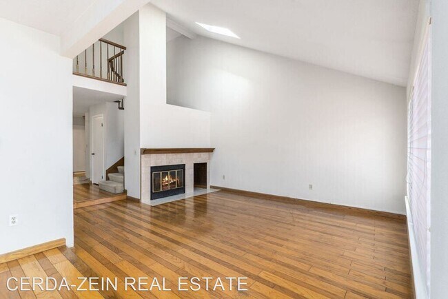 Building Photo - 3 br, 2.5 bath House - 37 Purcell Drive