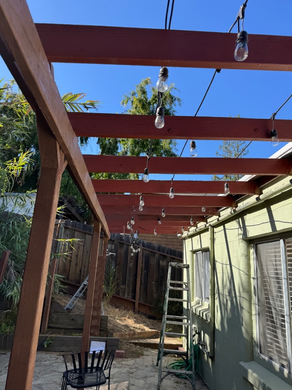 Building Photo - 398 Alameda de las Pulgas