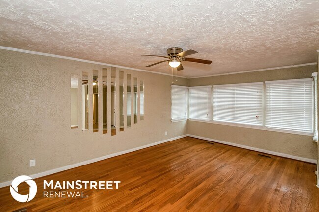 Foto del edificio - 104 14th Ct NW