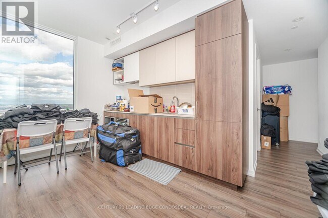 Photo du bâtiment - 7890-7890 Jane St