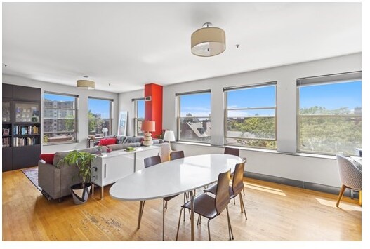 Foto del edificio - 97 Broadway