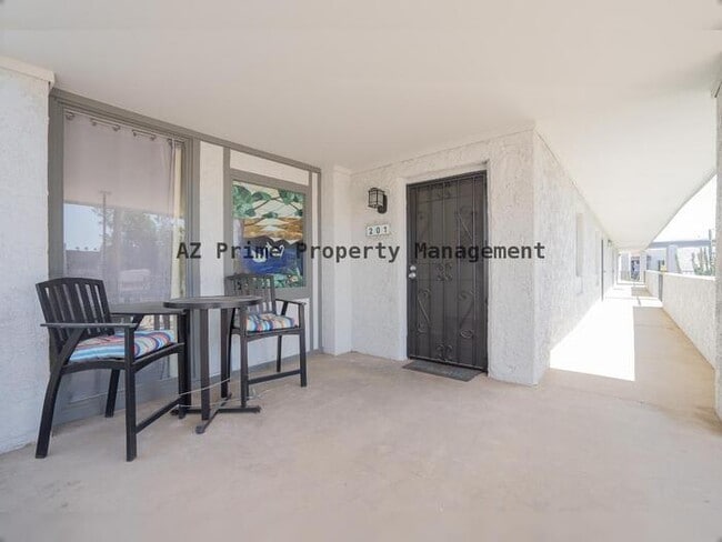 Foto del edificio - 3314 N 68th St