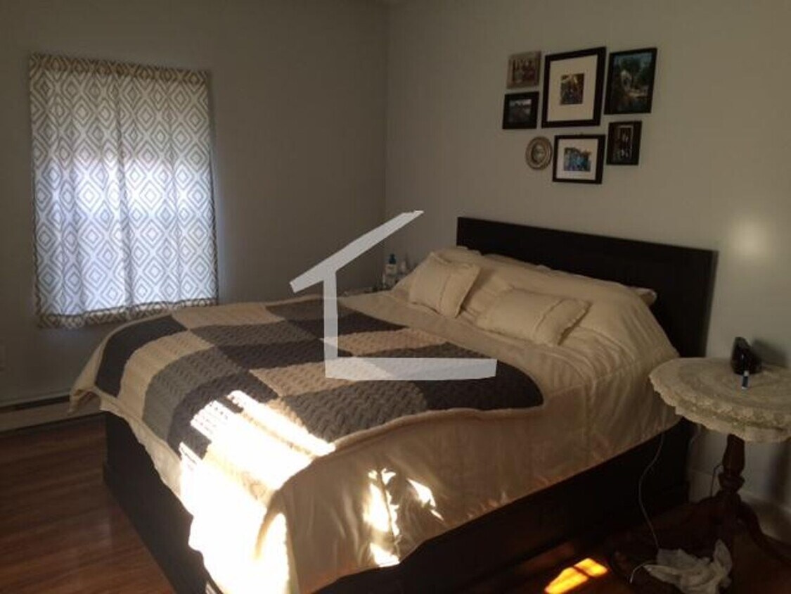 Foto principal - Large 1 bed unit in the heart of Oak Squar...
