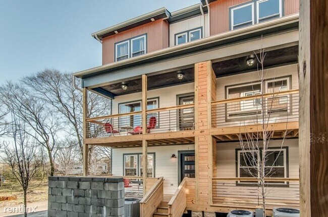 Foto del edificio - 844 Cherokee Ave