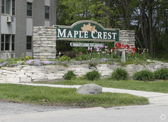 Foto del edificio - Maple Crest 55+ Adult Community