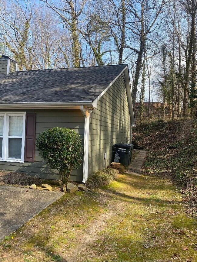 Foto del edificio - 4069 Coopers Hill Dr SE