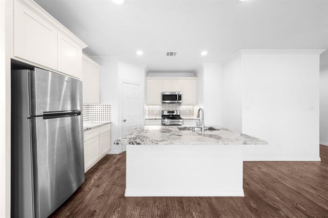 Foto del edificio - 810 N Walnut St