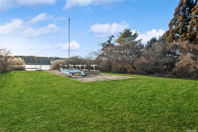 Foto del edificio - 145 Olivers Cove Ln