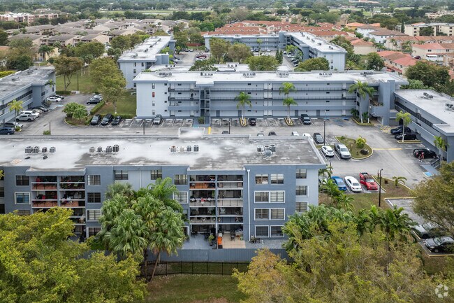 Additional Building View - Kendale Gardens