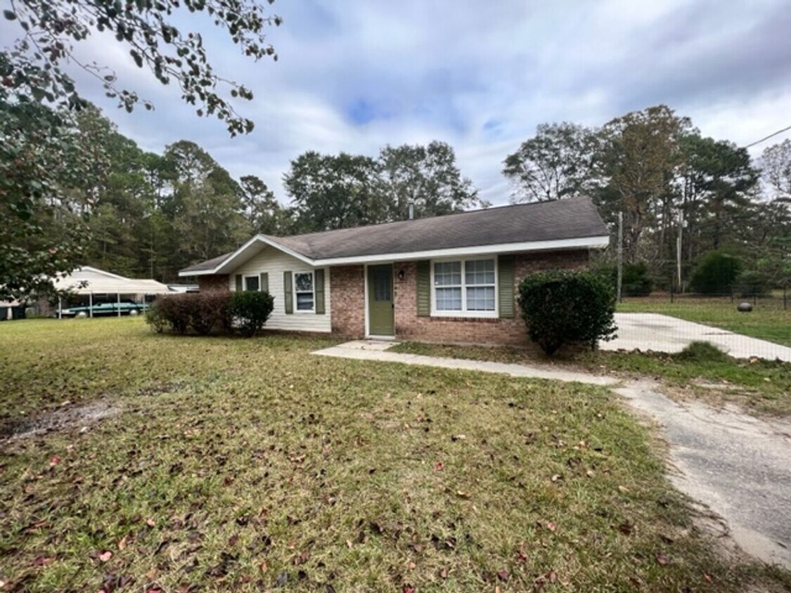 Primary Photo - Three Bedroom in Ridgeland