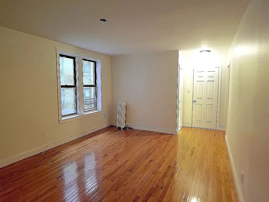 Foto del edificio - 2565 Marion Avenue