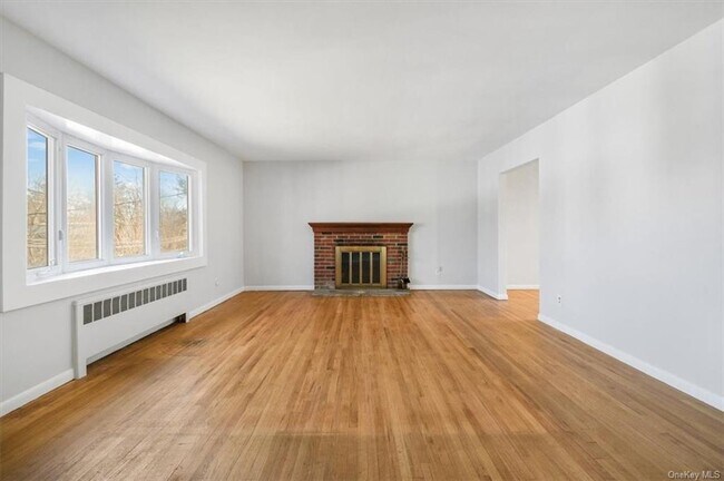Foto del edificio - 846 Hartsdale Rd