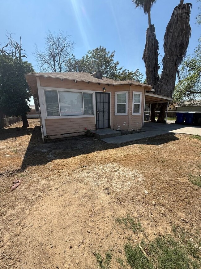 Foto del edificio - 415 Jeffrey St