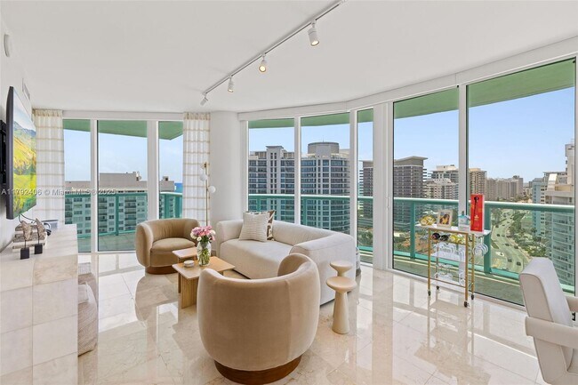 Foto del edificio - 6000 Indian Creek Dr