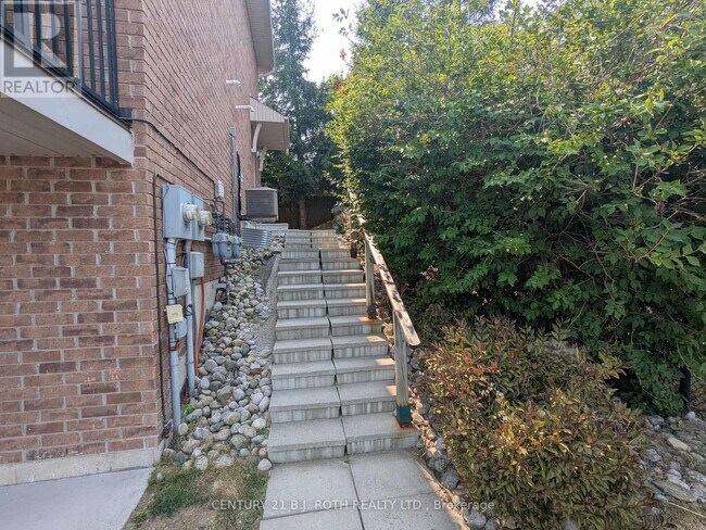 Photo du bâtiment - 175-175 Stanley St.